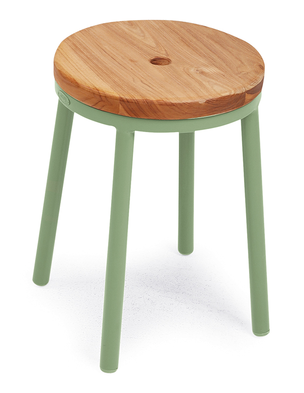 VARESE HOCKER